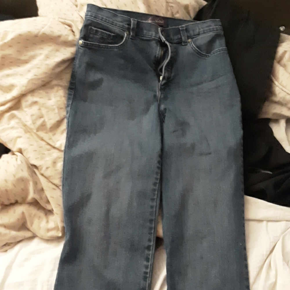 Jean's